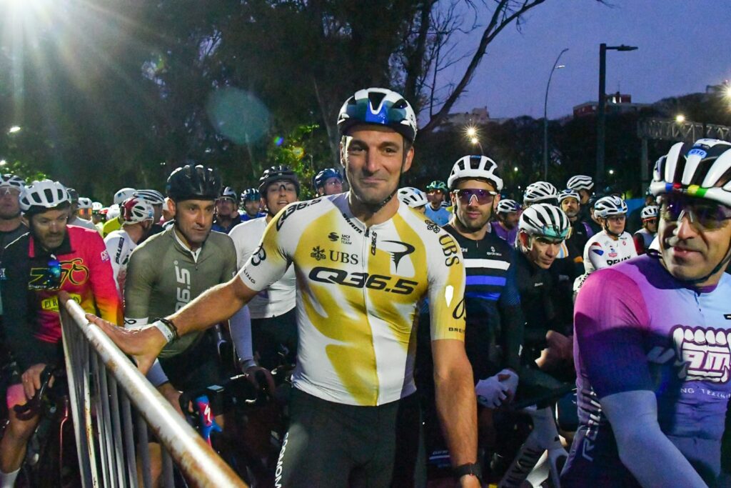 Lionel Scaloni fue protagonista del Gran Fondo Buenos Aires, con más de 3.500 ciclistas en avenidas y autopistas...