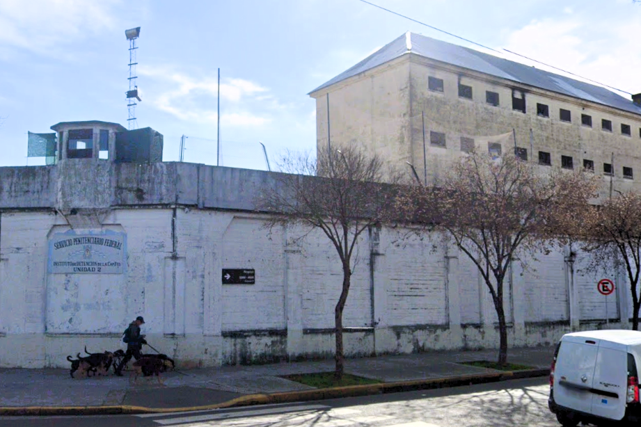 Trasladaron a más del 93% de los presos de Devoto a Marcos Paz - Pura Ciudad