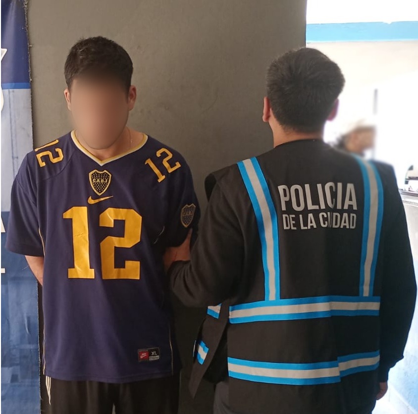 Detuvieron en Tucumán a un hombre acusado de robar a dos motociclistas de una aplicación de viajes en La Boca - ...