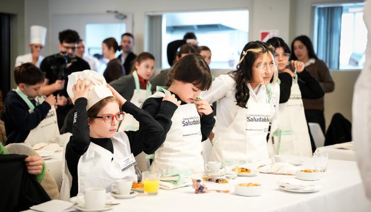 Seis escuelas cocinaron por hábitos saludables – Noti Barrios
